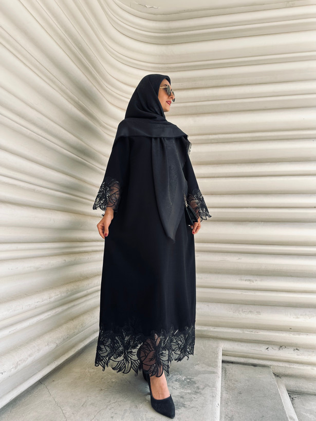عبا زنانه مشکی - گالری معصومه شکوری